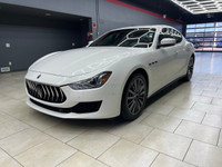 ADAPTIVE CRUISE CONTROL, LEATHER, HEATED & COOLED SEATS, MOONROOF, REAR VIEW CAMERA, 3.0L TWIN TURBO... (image 5)