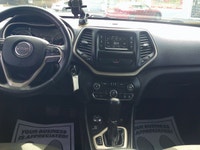 2015 Jeep Cherokee 4x4 ! Price $9999 179000 KM ON or QC Safety Included Warranty Included Carfax Inc... (image 9)