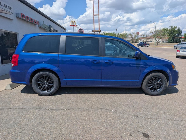 2020 Dodge Grand Caravan GT 2WD for sale in Cars & Trucks in Medicine Hat - Image 4