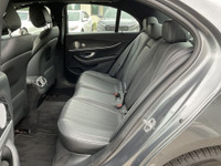 Vehicle Highlights: - Accident free - Highly optioned - Well serviced Just landed is a beautiful Mer... (image 9)