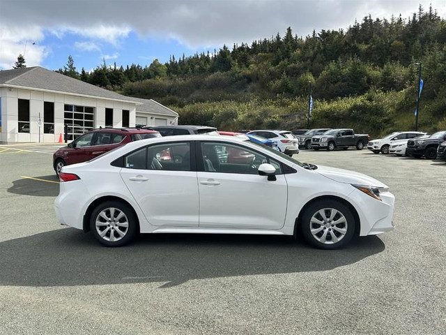 2021 Toyota Corolla LE in Cars & Trucks in St. John's - Image 4