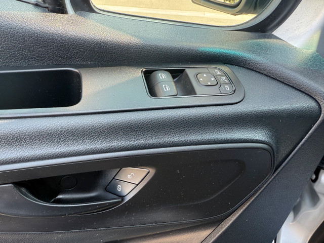2019 Mercedes-Benz Sprinter Cargo Van Sprinter 2500 - CARGO - 17 in Cars & Trucks in Oakville / Halton Region - Image 3