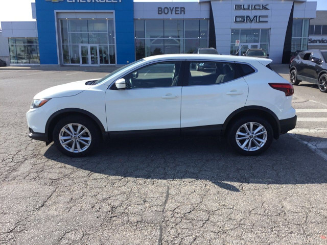 2019 Nissan Qashqai in Cars & Trucks in Oshawa / Durham Region - Image 2