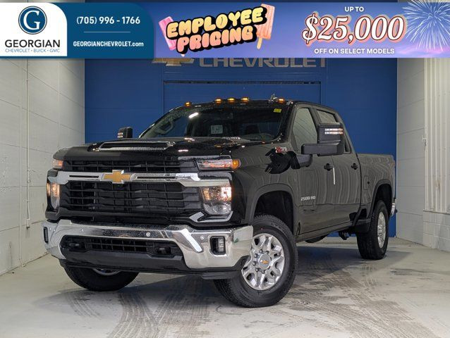 2025 Chevrolet Silverado 2500HD LT- Remote Start - True North in Cars & Trucks in Barrie