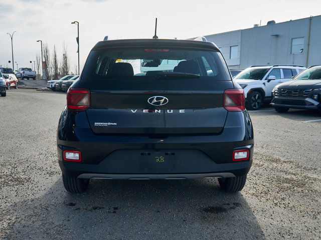 2023 Hyundai Venue Preferred | Carplay | Android Auto in Cars & Trucks in Edmonton - Image 4