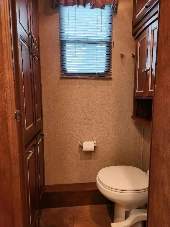 2014 Coachmen Encounter 36KS in RVs & Motorhomes in Thetford Mines - Image 24