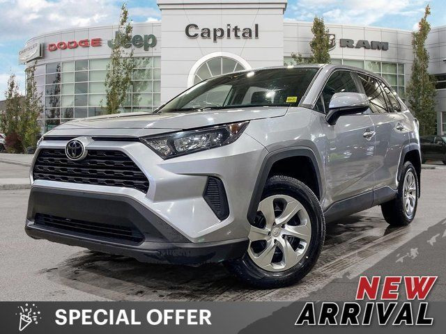 2023 Toyota RAV4 LE | Accident Free CarFax | in Cars & Trucks in Edmonton