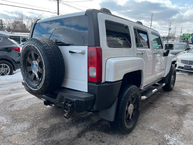 2007 Hummer H3 SUV in Cars & Trucks in Kitchener / Waterloo - Image 3