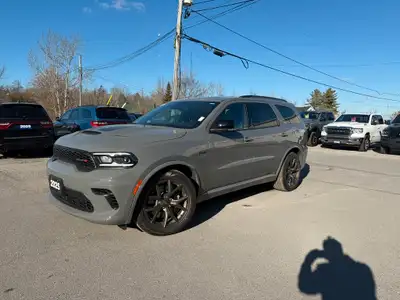2025 DODGE DURANGO R/T 20TH ANNIVERSARY AWD. DEMO VEHICLE! QUALIFIES FOR NEW PROGRAMS. 5.7L HEMI ENG...