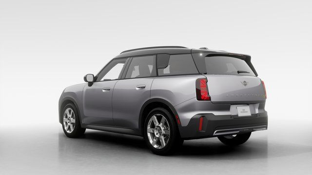 2025 MINI Countryman SE in Cars & Trucks in Laval / North Shore - Image 2