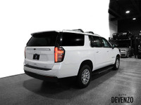 2022 Chevrolet Suburban LT 4WD DURAMAX Diesel 3.0, Summit White on black Leather, Second Row Bucket... (image 3)