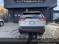 2020 Toyota RAV4 XLE AWD Automatique avec Sièges en Cuir Toit Ouvrant Navigation Carplay Caméra de R... (image 5)