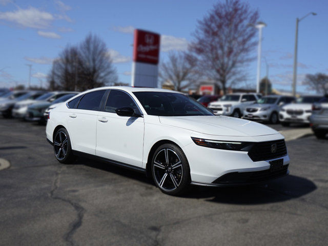 2024 Honda Accord Hybrid Sport in Cars & Trucks in Hamilton - Image 3