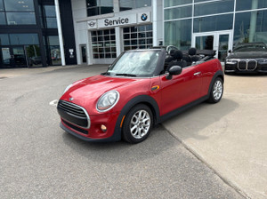 2017 MINI Cooper 2dr Convertible *6-Speed Manual*