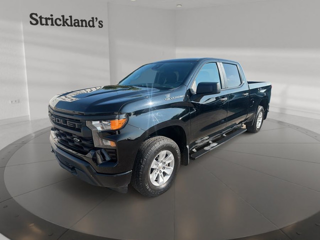 2023 CHEVROLET SILVERADO 1500 CREW CAB 4X4 WT in Cars & Trucks in Stratford - Image 2