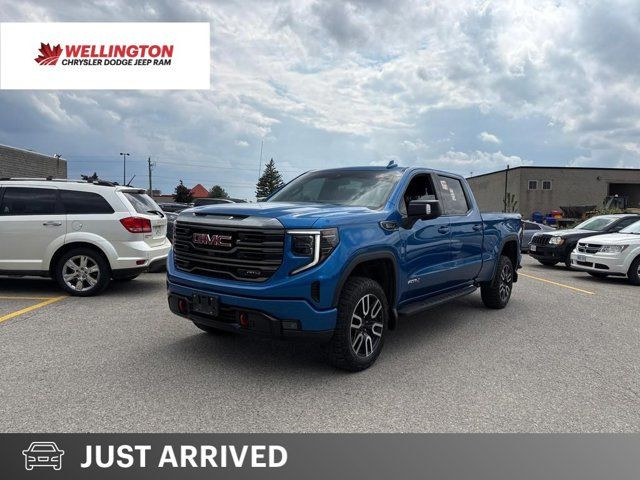 2022 GMC Sierra 1500 AT4 | Leather | Sunroof | Premium Pkg in Cars & Trucks in Guelph