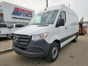 2023 Mercedes-Benz Sprinter Cargo Van Base