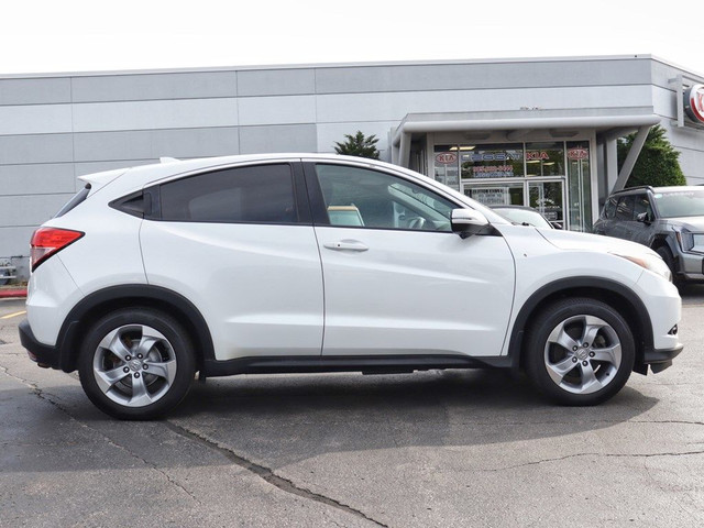 2016 Honda HR-V EX | Unique Manual | Sunroof | Blind Spot Warnin in Cars & Trucks in Oakville / Halton Region - Image 3