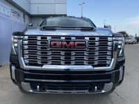 Take a look at this FULLY-LOADED Denali 3500 Heavy-Duty Duramax Diesel.... With every option includi... (image 8)