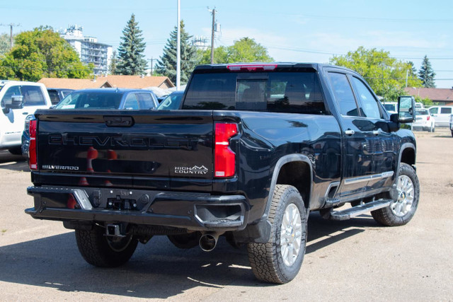 2025 Chevrolet Silverado 3500HD High Country in Cars & Trucks in Edmonton - Image 4