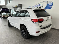 TRANSMISSION: 8-SPEED TORQUEFLITE AUTOMATIC, BLACK LEATHER-FACED W/PERFORATED SUEDE SEATS, 9 ALPINE... (image 2)