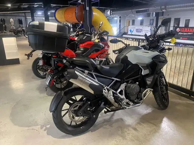 2023 Triumph Tiger 1200 GT Explorer Snowdonia White GT Explorer in Street, Cruisers & Choppers in Moncton - Image 3