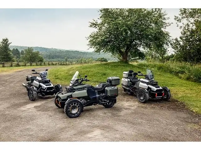 2025 Can-Am Canyon REDROCK in Street, Cruisers & Choppers in Oakville / Halton Region - Image 8