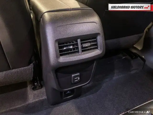 2024 Chevrolet Equinox RS dans Autos et camions dans Hamilton - Image 30