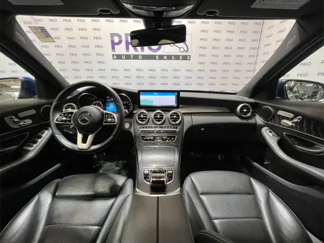 2019 Mercedes-Benz C-Class dans Autos et camions dans Ottawa - Image 20