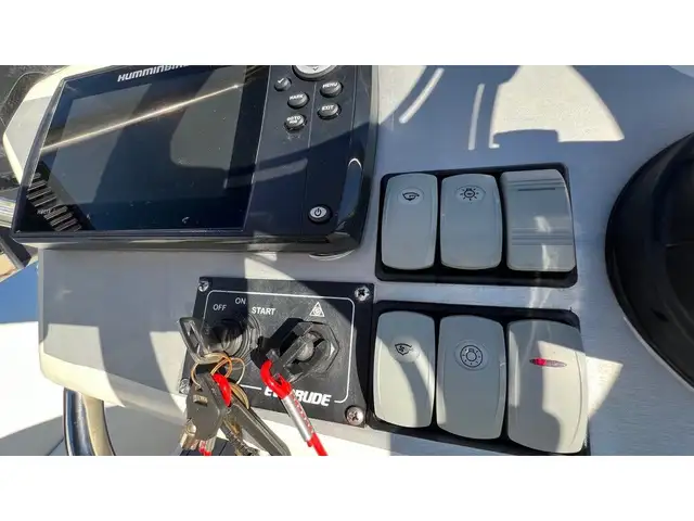 2019 Zodiac N-ZO 680 in Powerboats & Motorboats in Québec City - Image 37