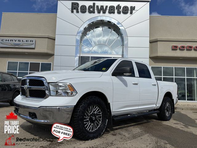 2022 Ram 1500 Classic SLT Crew Cab 4x4 | Low KMs | HEMI V8 in Cars & Trucks in Edmonton