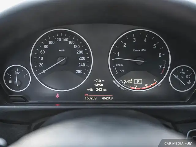 2013 BMW 3 Series 4dr Sdn 335i xDrive AWD in Cars & Trucks in City of Toronto - Image 14
