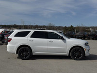Drivers wanted for this sexy and agile 2025 Dodge Durango GT. Savor buttery smooth shifting from the... (image 6)