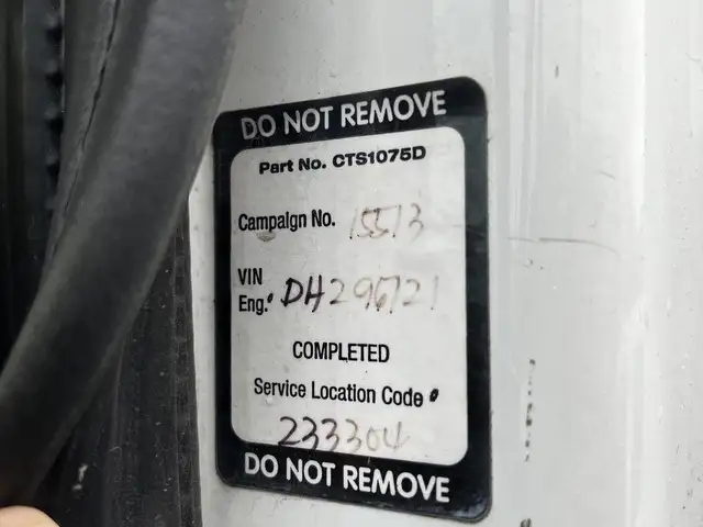 2013 International DuraStar MA025 Altec Bucket Service Truck in Heavy Trucks in Delta/Surrey/Langley - Image 92
