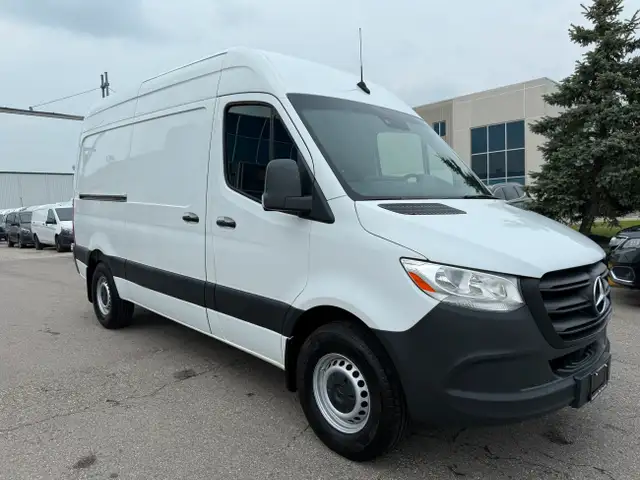 2019 Mercedes-Benz Sprinter Cargo Van 2500- CARGO dans Autos et camions dans Région d’Oakville/Halton - Image 14