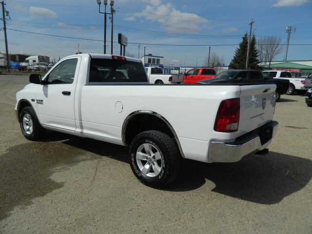 2017 Dodge RAM 1500 4x4 REG CAB/LONG BOX CLEAN FACTORY TRUCK in Cars & Trucks in Edmonton - Image 2