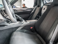 Chez Léveillé Mazda Laval, membre du Groupe Léveillé en affaires sur la rive-nord depuis plus de 50... (image 8)