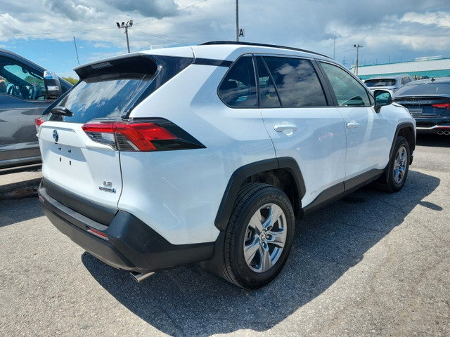 2024 Toyota RAV4 Hybrid LE AWD in Cars & Trucks in Mississauga / Peel Region - Image 2