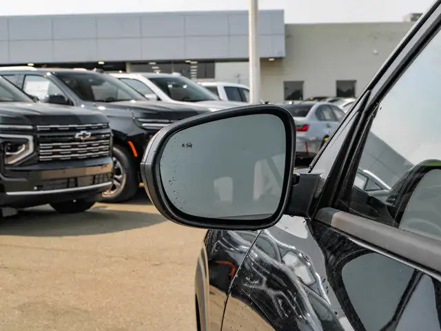 2025 Chevrolet Trax 1RS in Cars & Trucks in Edmonton - Image 14