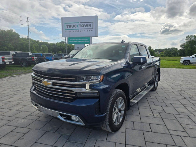 2022 Chevrolet Silverado 1500 LTD in Cars & Trucks in Ottawa