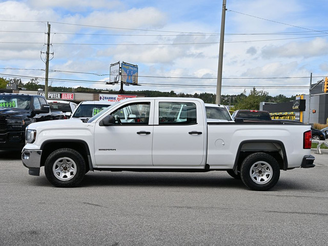 2018 GMC Sierra 1500 Crew Cab 4x4 ~Bluetooth ~Backup Cam ~Traile in Cars & Trucks in Barrie - Image 4