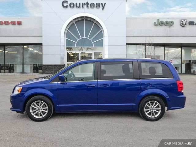 2019 Dodge Grand Caravan SXT Premium Plus | DVD Entertainment in Cars & Trucks in Calgary - Image 3