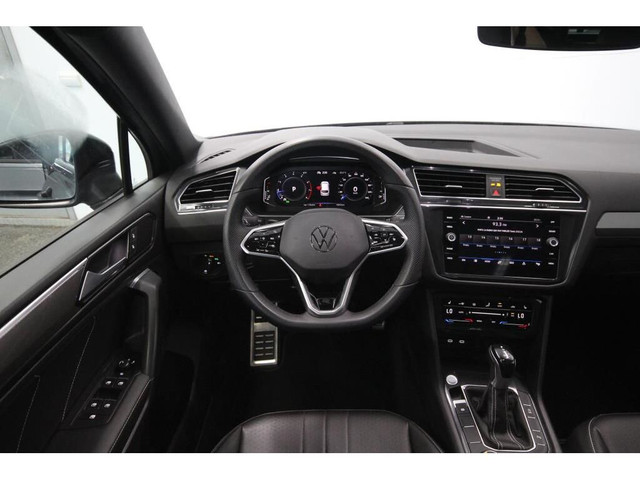 2022 Volkswagen Tiguan COMFORTLINE / R-LINE / BLACK EDITION / 4  in Cars & Trucks in Lévis - Image 3