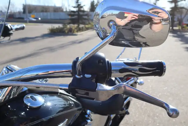 2008 Harley-Davidson FLDE in Street, Cruisers & Choppers in Strathcona County - Image 27