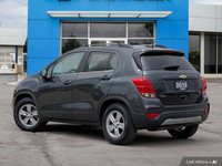 This 2019 Chevrolet Trax LT SUV offers impressive fuel efficiency thanks to its responsive 1.4L Ecot... (image 3)