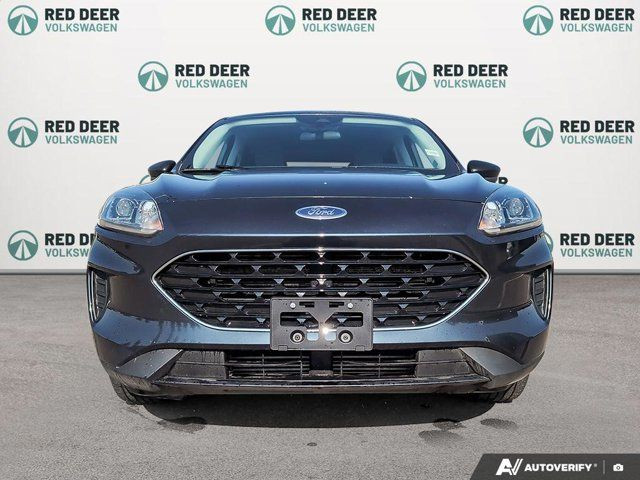 2022 Ford Escape SE in Cars & Trucks in Red Deer - Image 2