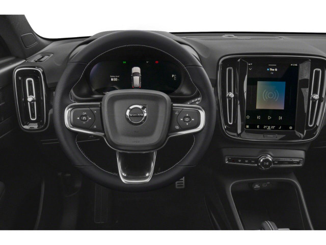 2021 Volvo XC40 in Cars & Trucks in Ottawa - Image 4