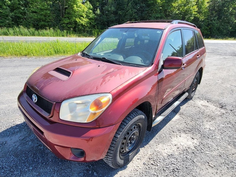2004 Toyota RAV4 Cars & Trucks Cornwall Kijiji