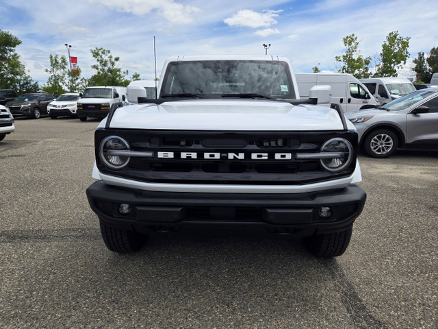 2025 Ford Bronco OUTER BANKS | REMOTE START | 360 CAMERA | G.O.A in Cars & Trucks in Calgary - Image 3