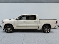 RAM 1500 LIMITED 2022 4x4 PUISSANCE HEMI, LUXE ET DOMINANCE SUR LA ROUTE En inventaire chez Desmeule... (image 2)